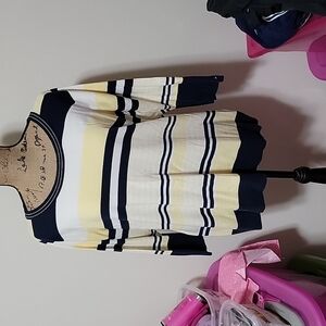 2xl Tommy Hilfiger 3/4th sleeve sweater.